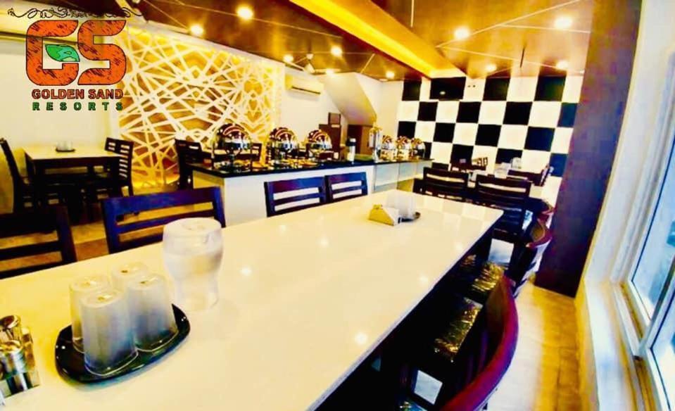 Hotel Golden Sand Velankanni Exterior photo